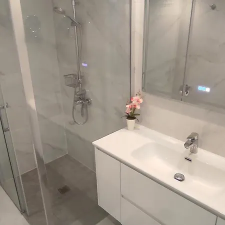 Vcs Miraflores Beachfront Luxury Apartment Apartment