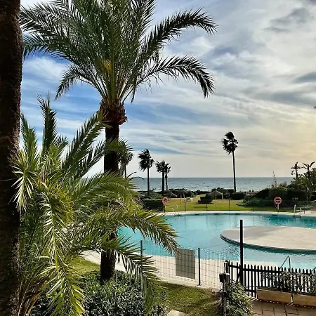 Vcs Miraflores Beachfront Luxury Apartment Apartment La Cala De Mijas