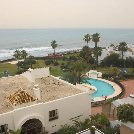 Vcs Miraflores Beachfront Luxury Apartment Apartment